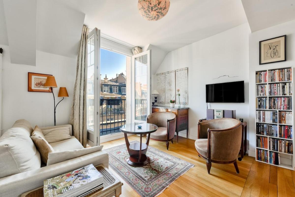 Stunning Parisian 1br Flat Near The Eiffel Tower * Paris